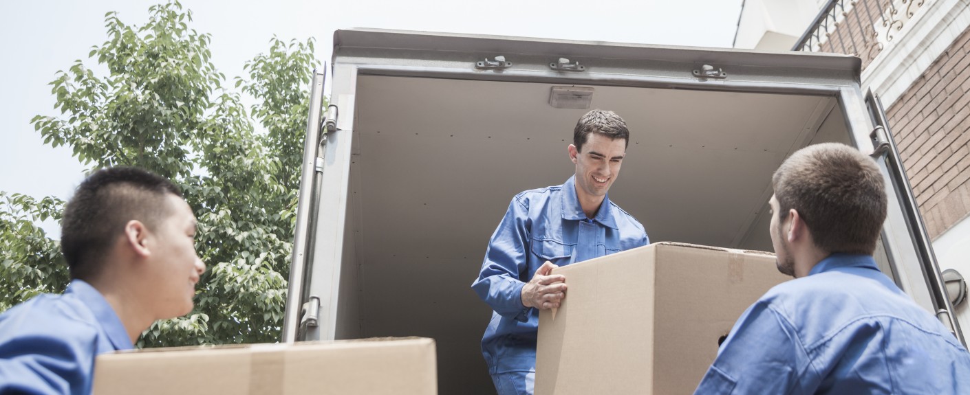 How much does it cost to hire a moving company or movers