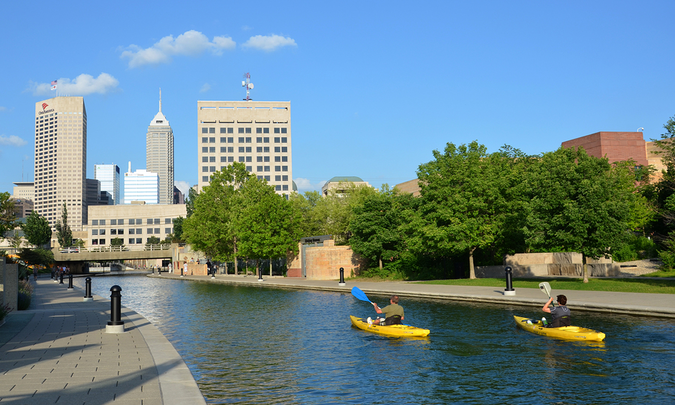 Kayakers enjoying in Indianapolis Central Canal downtown – famous also for walking and jogging 