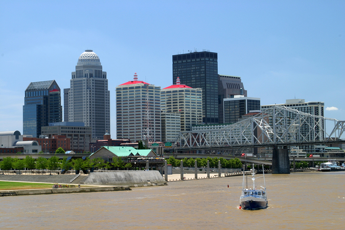 Move to Louisville, KY – refreshing downtown view from the Ohio River