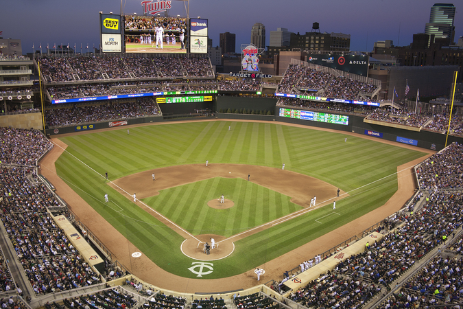 Target Field – live sports action for Minneapolis residents every season
