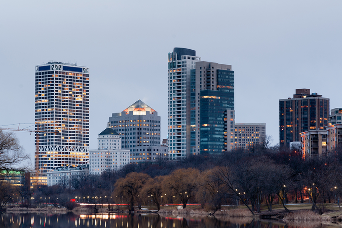 The lake in Milwaukee with office buildings and skyscrapers – Top 10 downtowns in America