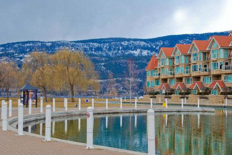 The 10 Best Retirement Places to Move to in Canada | 5 Movers Quotes